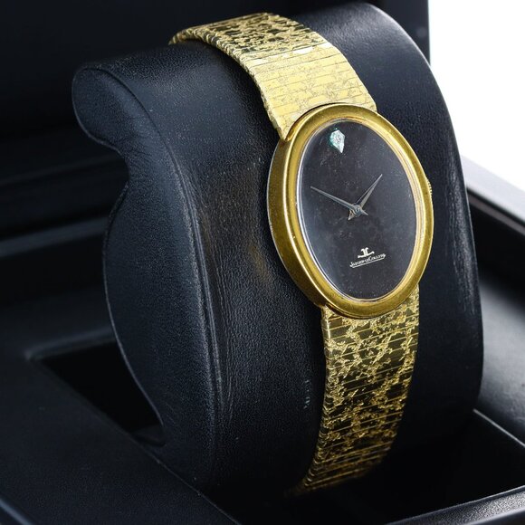 Jaeger-LeCoultre Oval Vintage Dress Watch Circa 1970’s, Black Dial - Yellow Gold - Picture 3 of 10